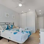 Апартаменти Solana Girolamar 7d